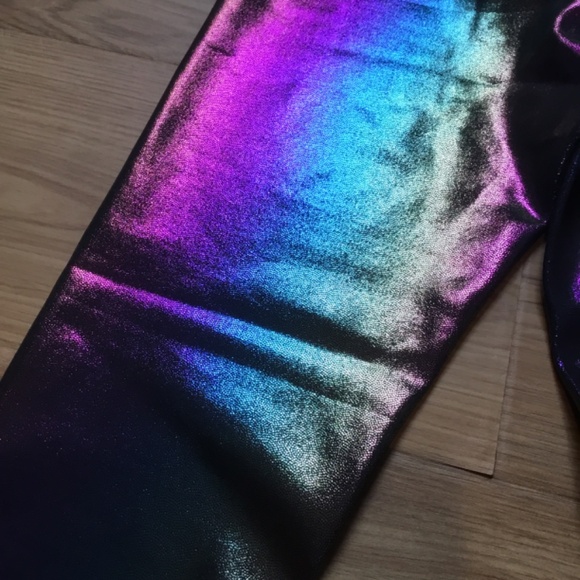 Zyia Active Yoga Pants Mirage Rainbow Metallic ⅞ Length New W/ Tags Size 2 - Picture 3 of 4